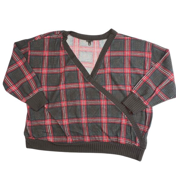 Torrid Faux Wrap Women 4X Red Plaid Casual Cozy Vintage Inspired Ribbed Cuffs - Picture 1 of 7